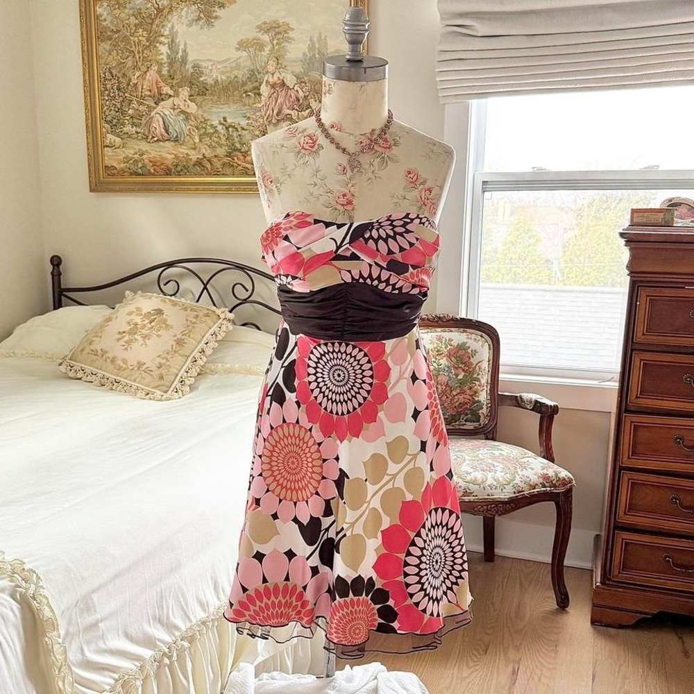 Y2k pink strapless dress ‎ 2000s miss bisou floral strapless dress size 7